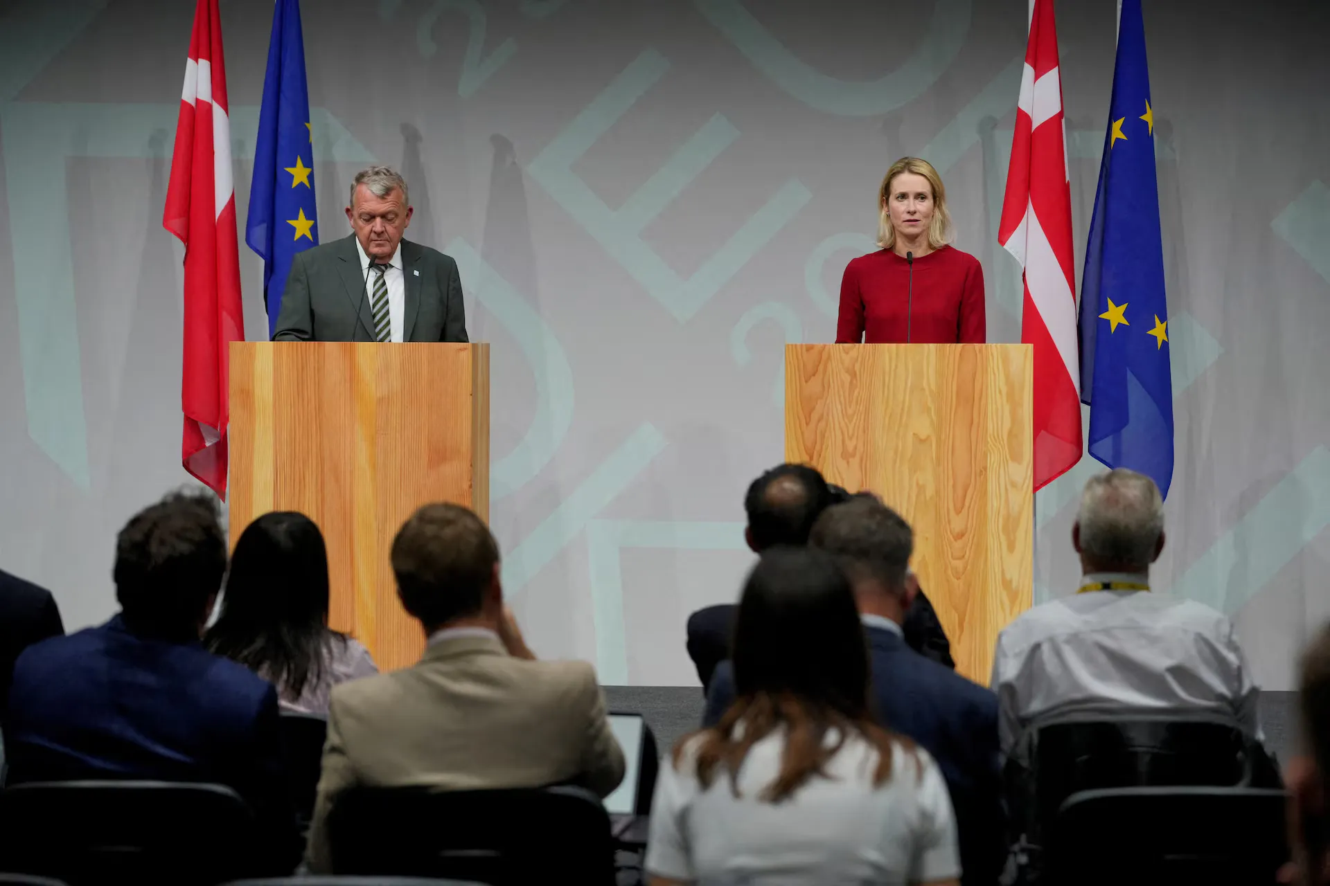 Заморожені активи РФ: як ЄС планує спрямувати €210 млрд на оборону та відбудову України